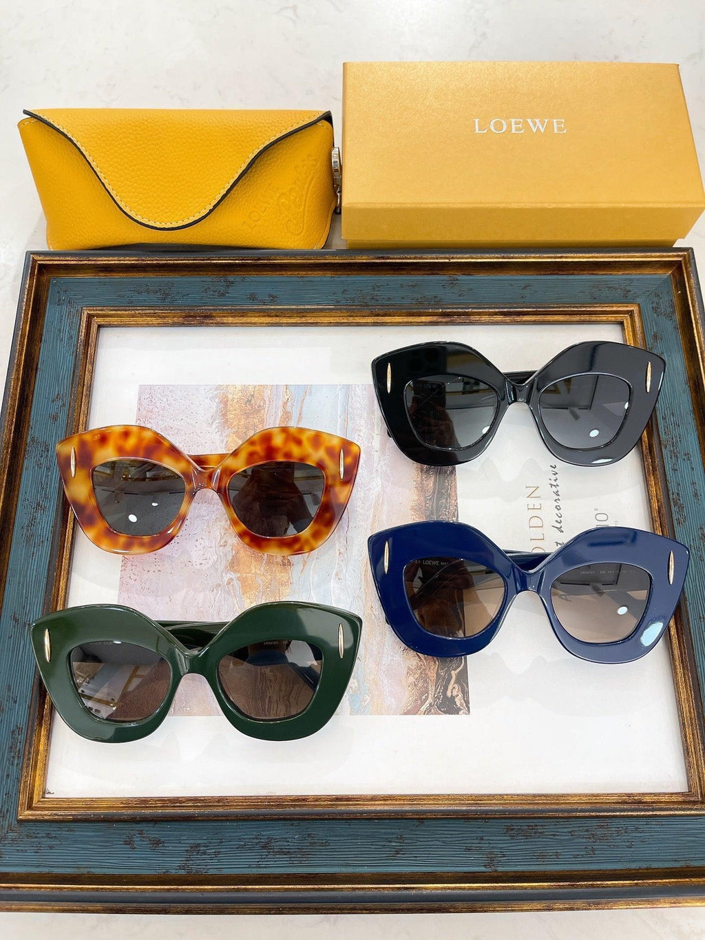 LOEWE Butterfly Inflated Round-Frame Acetate  40127 Sunglasses ✨