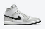 Jordan 1 Retro Mid Light Smoke Grey