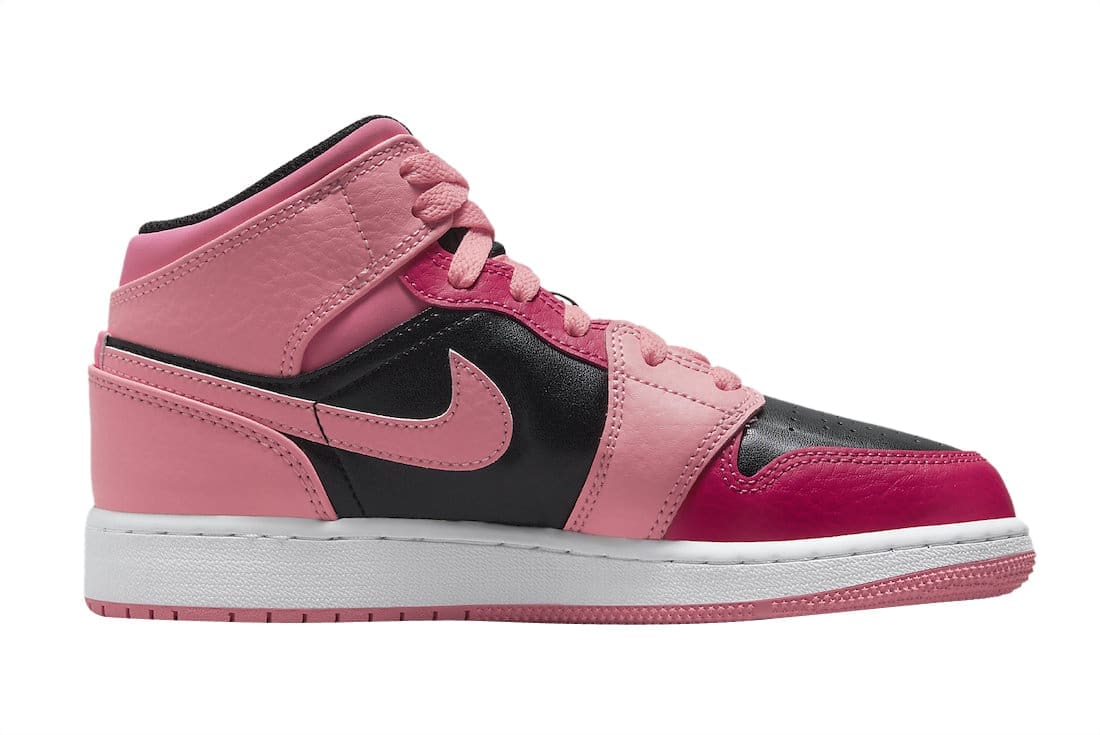 Jordan 1 Retro Mid Coral Chalk
