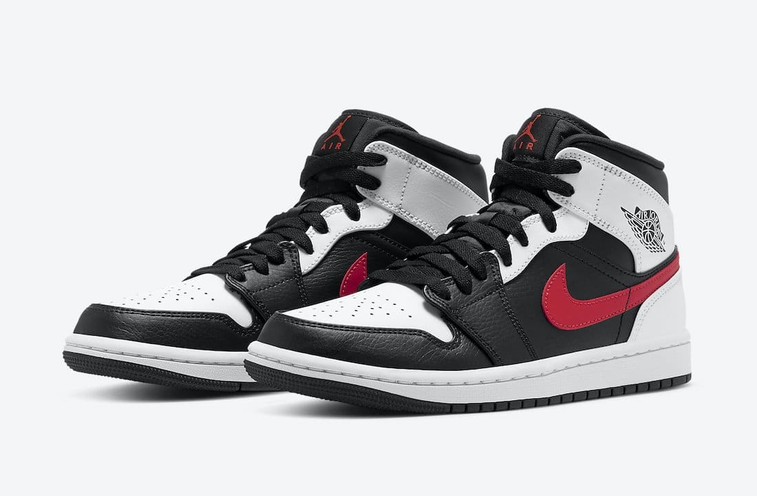 Jordan 1 Retro Mid Black Chile Red White Secondary image