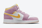 Jordan 1 Retro Mid SE Arctic Pink