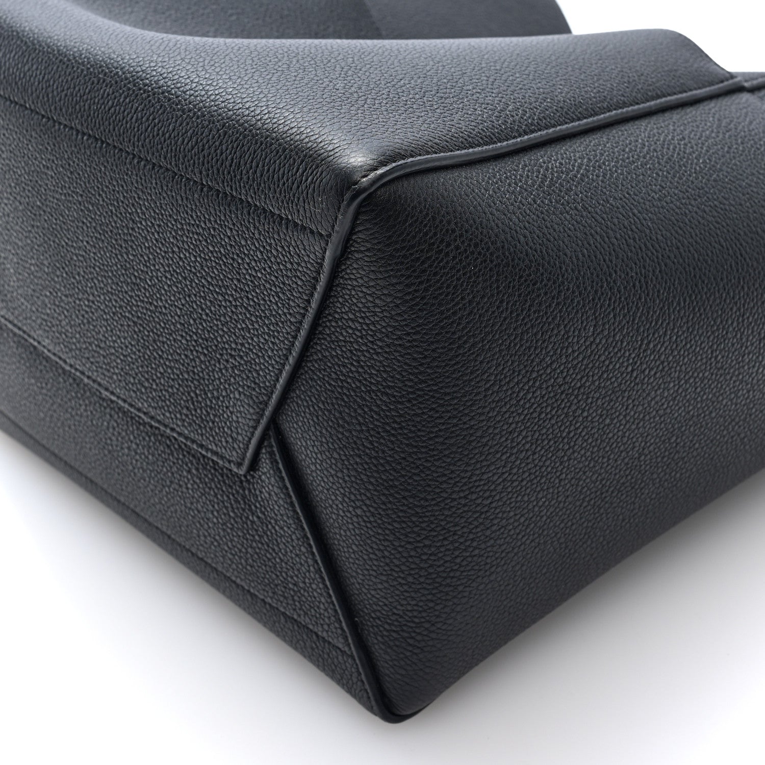 Soft Grained Calfskin Sangle Bucket Bag Black