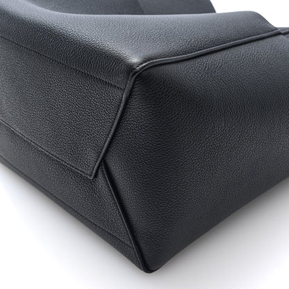 Soft Grained Calfskin Sangle Bucket Bag Black