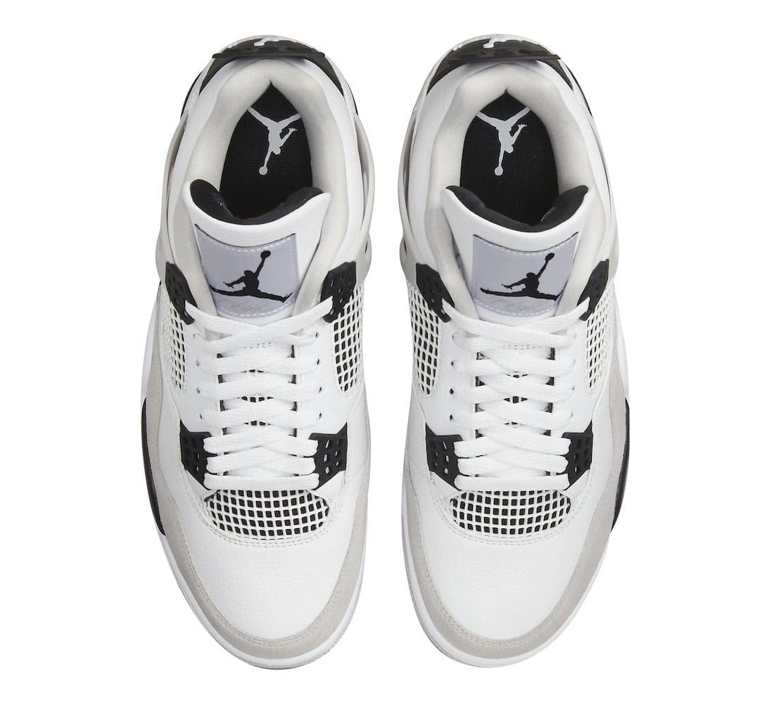 Jordan 4 Retro Military Black (2022)