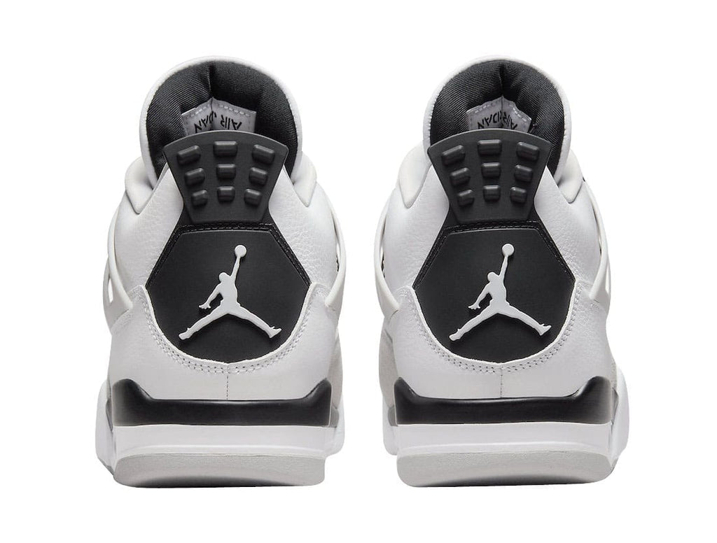 Jordan 4 Retro Military Black (2022)