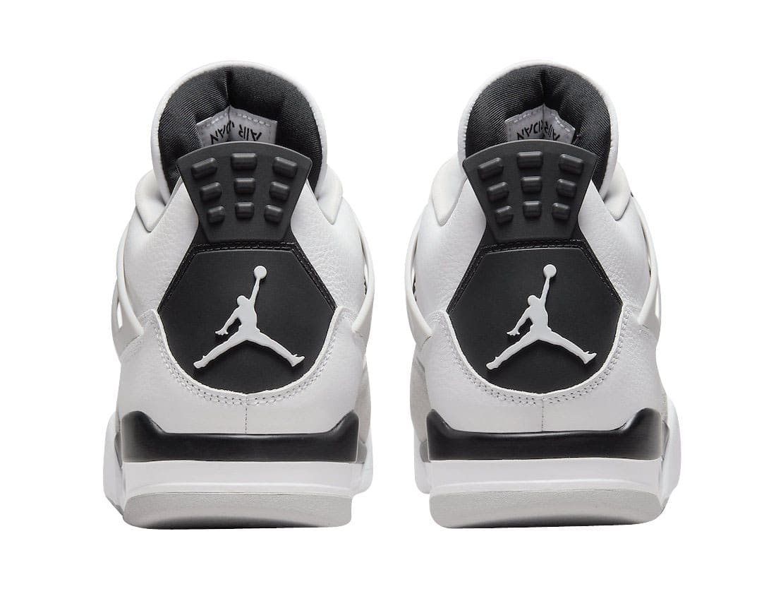 Jordan 4 Retro Military Black (2022)