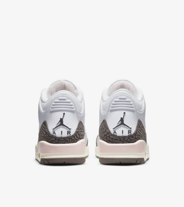 Jordan 3 Retro Neapolitan Dark Mocha