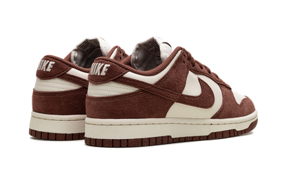 Dunk Low Next Nature WMNS "Red Sepia" HJ7673 001
