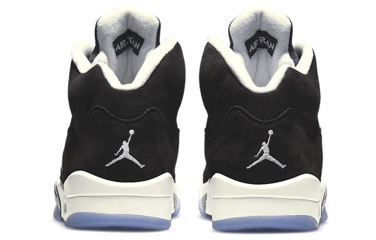 Jordan 5 Retro Moonlight (2021)