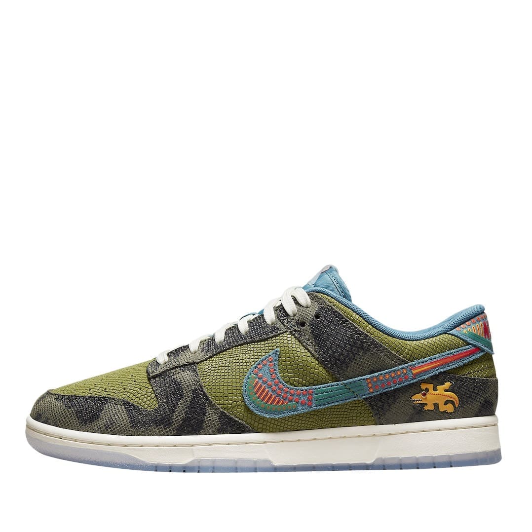 Nike SB Dunk Low Siempre Familia Main image