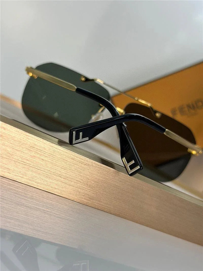 Fendi Sky FE 40115U 32G Sunglasses✨