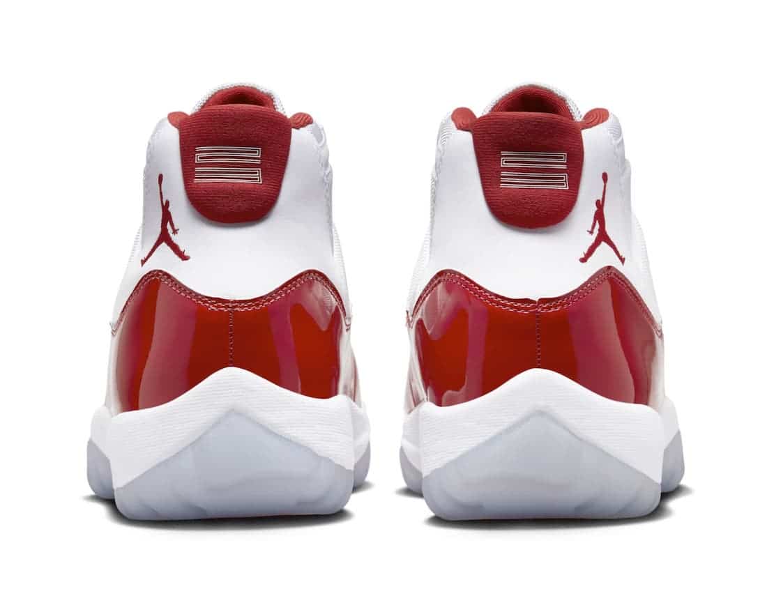 Jordan 11 Retro Cherry (2022)