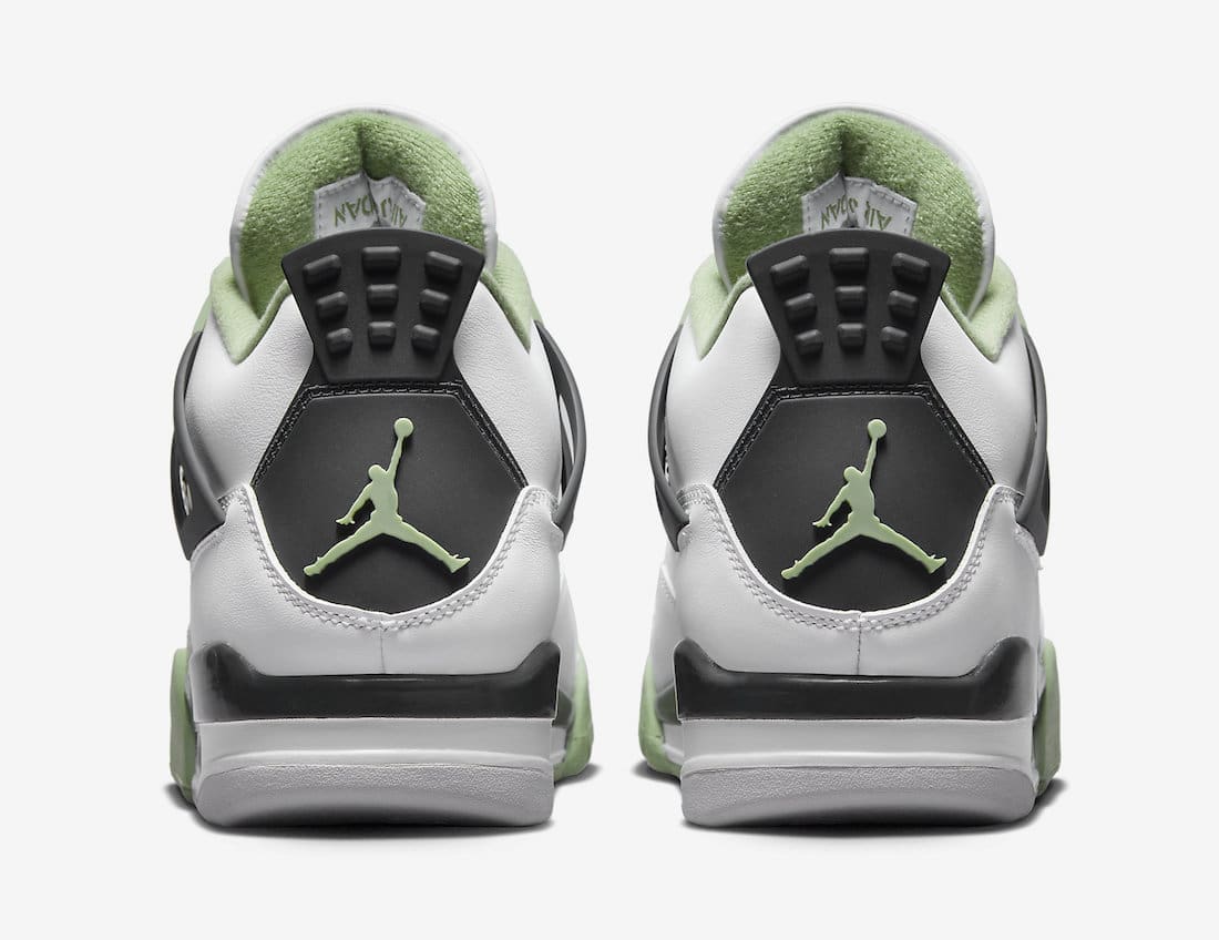 Jordan 4 Retro Seafoam