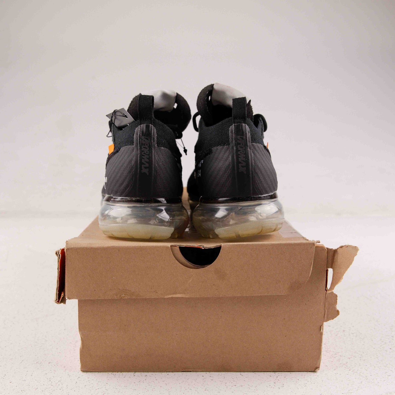 Nike Air VaporMax Off-White Black (2018) - Used  - 4125