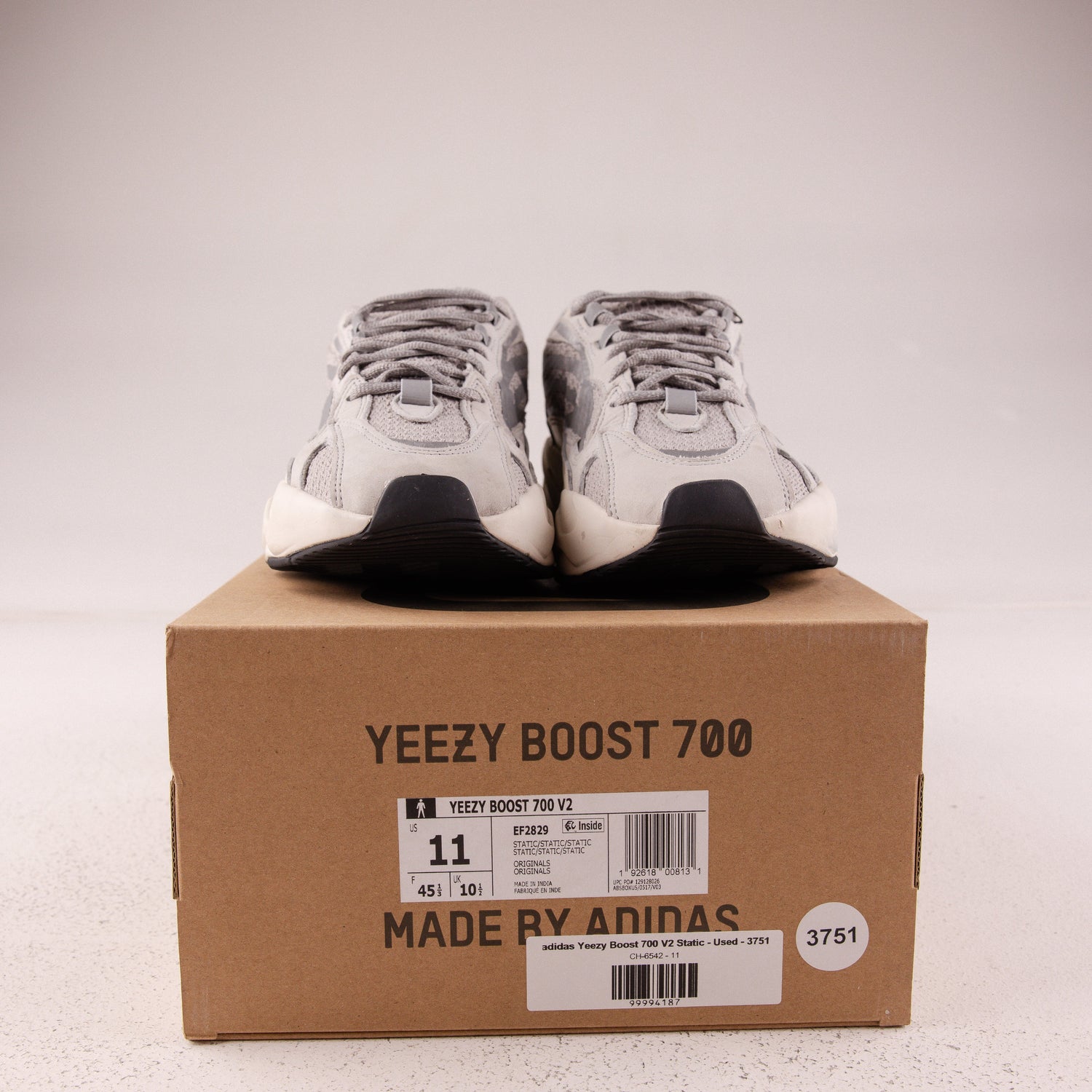 adidas Yeezy Boost 700 V2 Static - Used - 3751