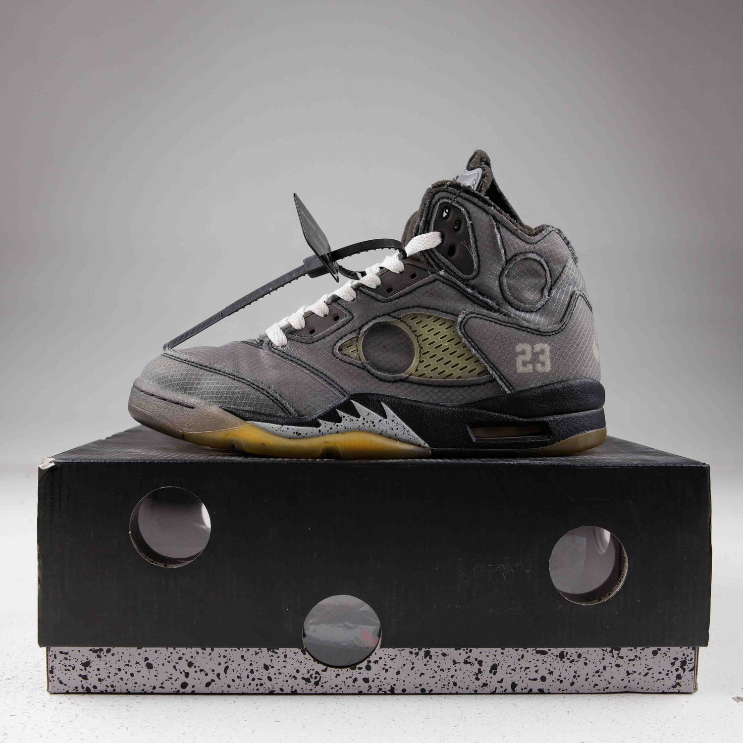 Jordan 5 Retro Off-White Muslin - Used - 1536
