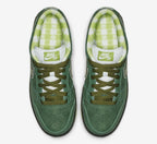 Concepts x Nike SB Dunk Low Green Lobster