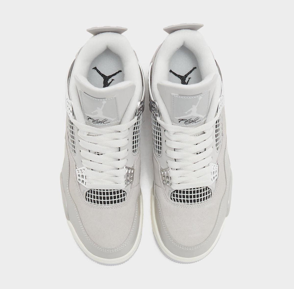 Jordan 4 WMNS Frozen Moments