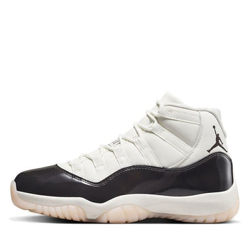 Jordan 11 WMNS Neapolitan
