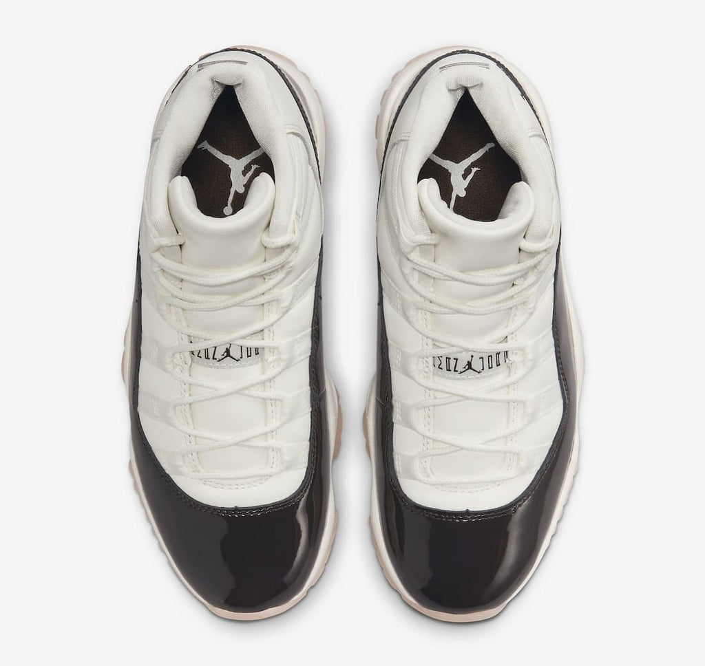 Jordan 11 WMNS Neapolitan