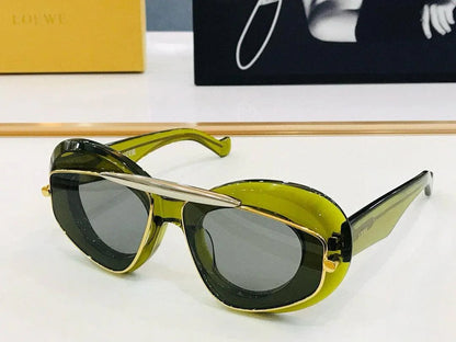 New Season LOEWE Cateye double frame sunglasses in acetate and metal✨