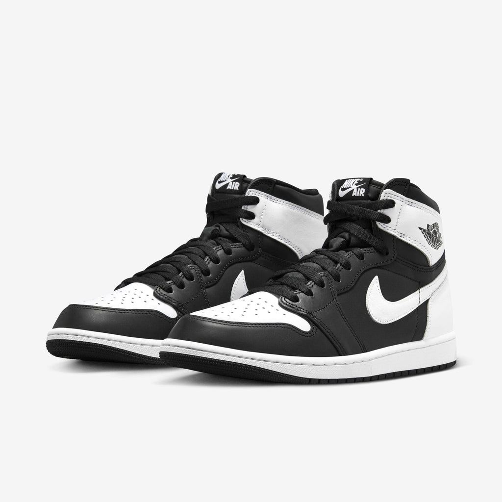 Jordan 1 High OG “Black/White”