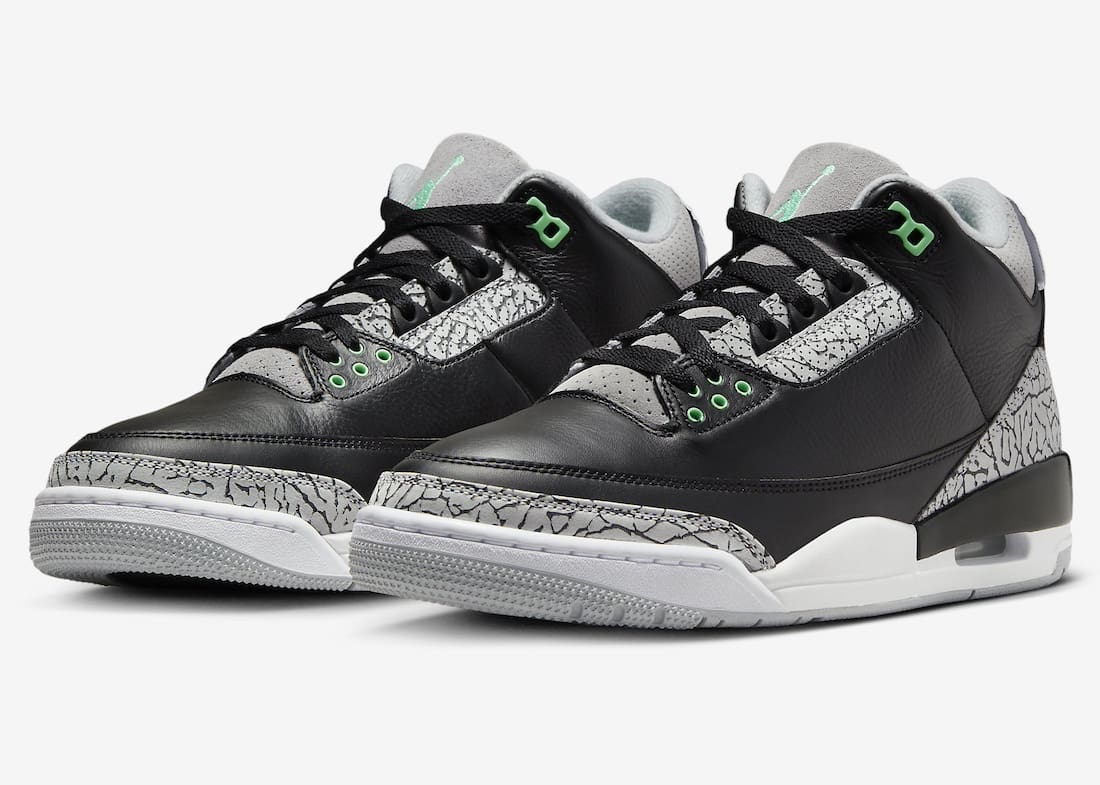 Air Jordan 3 “Green Glow” Secondary image