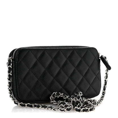 Caviar Quilted Logo Small Clutch With Chain Black