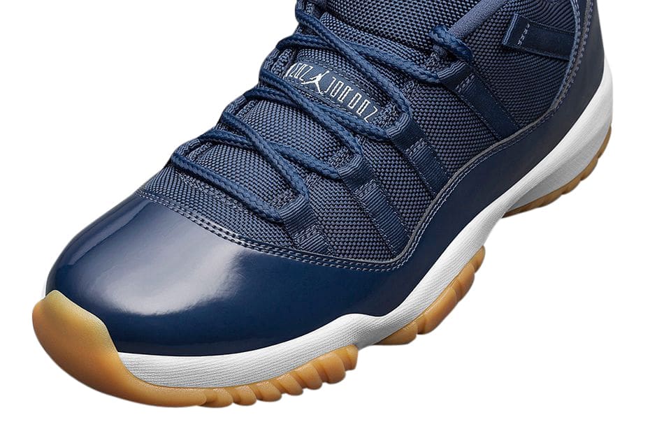 Air Jordan 11 Low Navy Gum