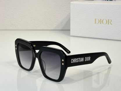 DIOR Square Wildior S3U Sunglasses✨