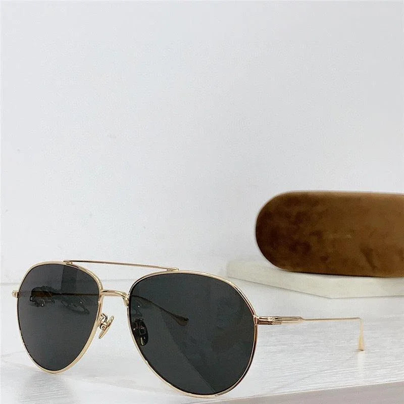 Tom Ford Titanium Japan Sunglasses Gold Grey Pilot Metal Cyrus TF 747 28A FT0747