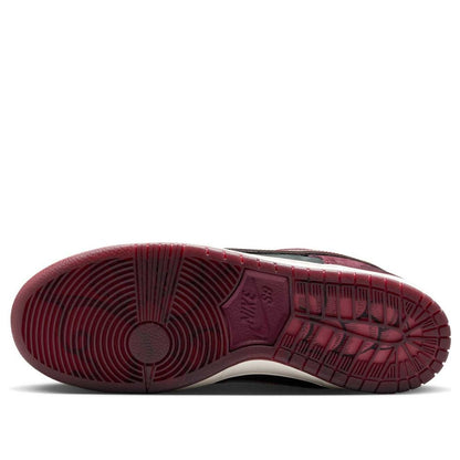 Nike x Riot Skateshop SB Dunk Low ‘Mahogany Dark Beetroot’