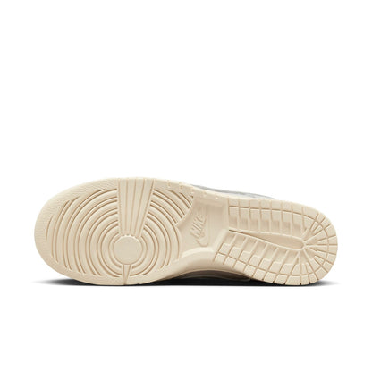 Nike Dunk Low ‘Light Orewood Brown’