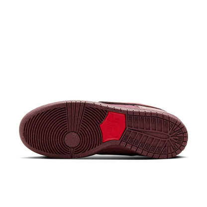 Nike SB Dunk Low ‘City of Love – Burgundy’