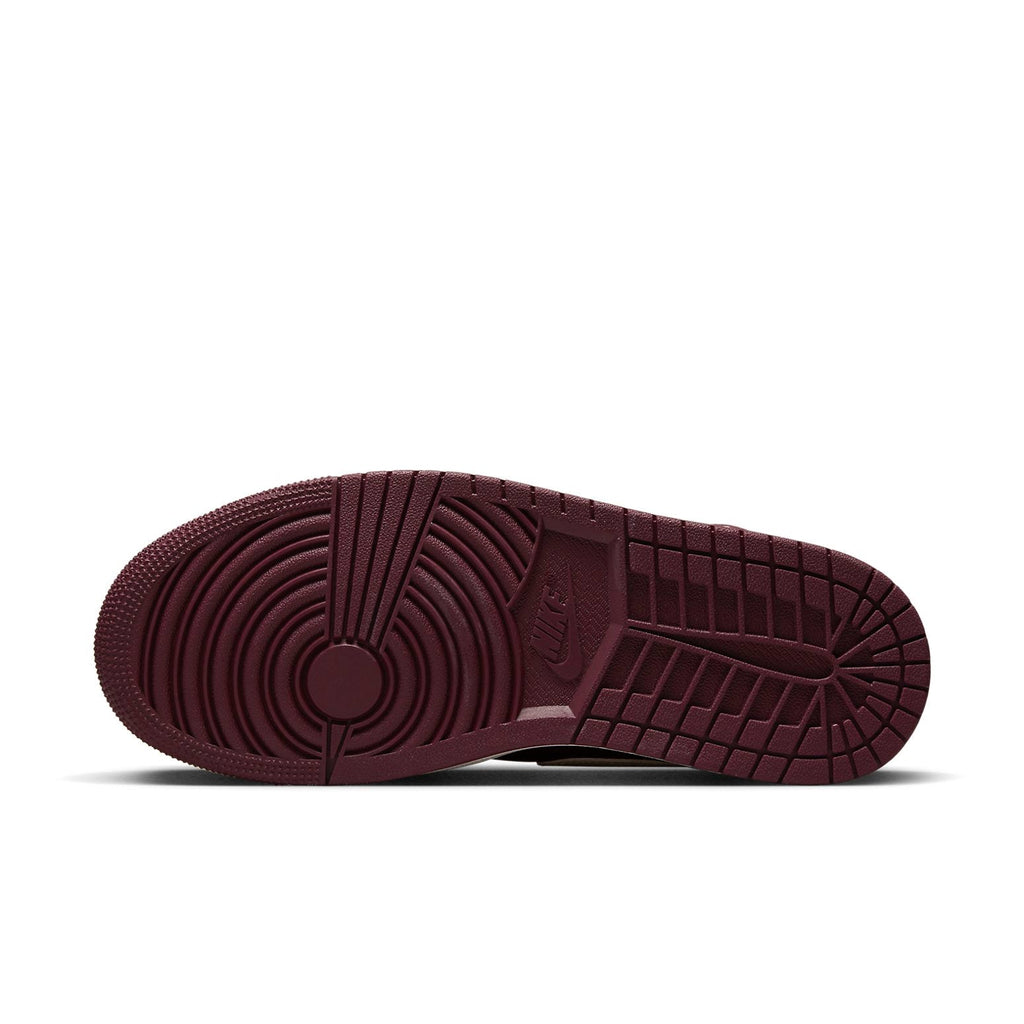 Air Jordan 1 Mid SE ‘Split – Beach Cherrywood’