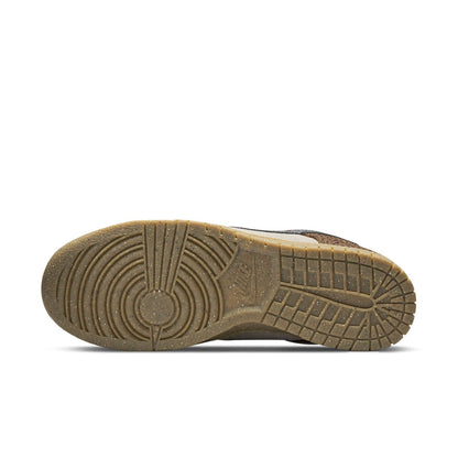Nike Dunk Low ‘Golden Moss’