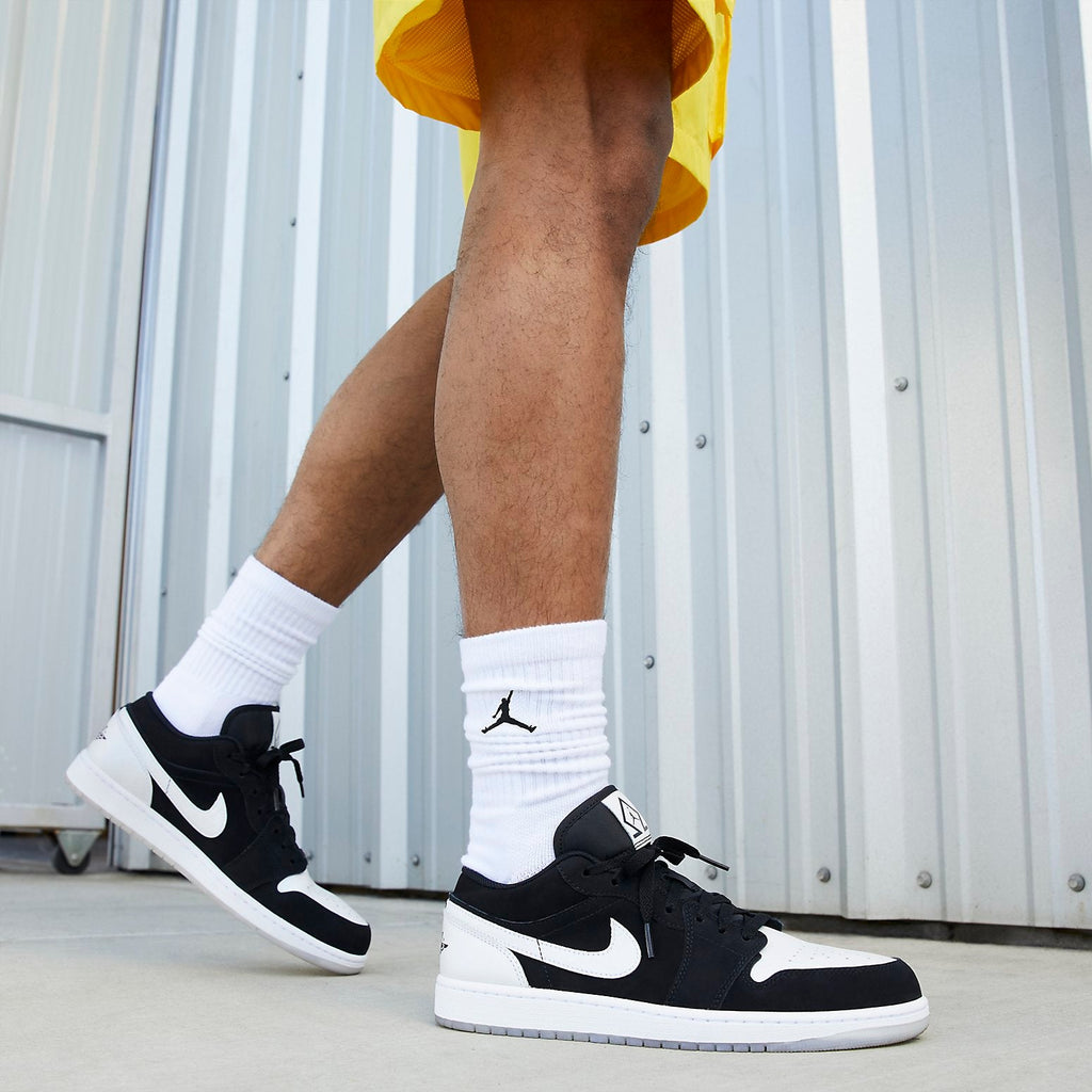 Air Jordan 1 Low SE ‘Diamond’