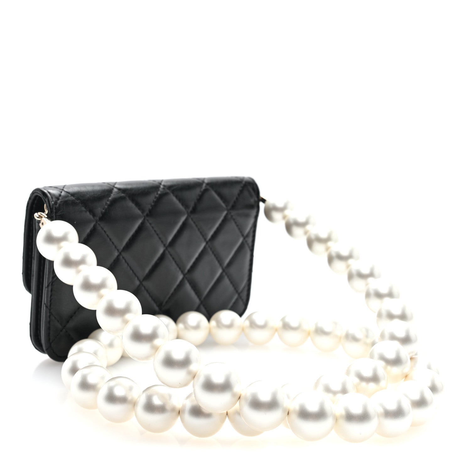 Calfskin Quilted Maxi Pearls Clutch With Chain Black