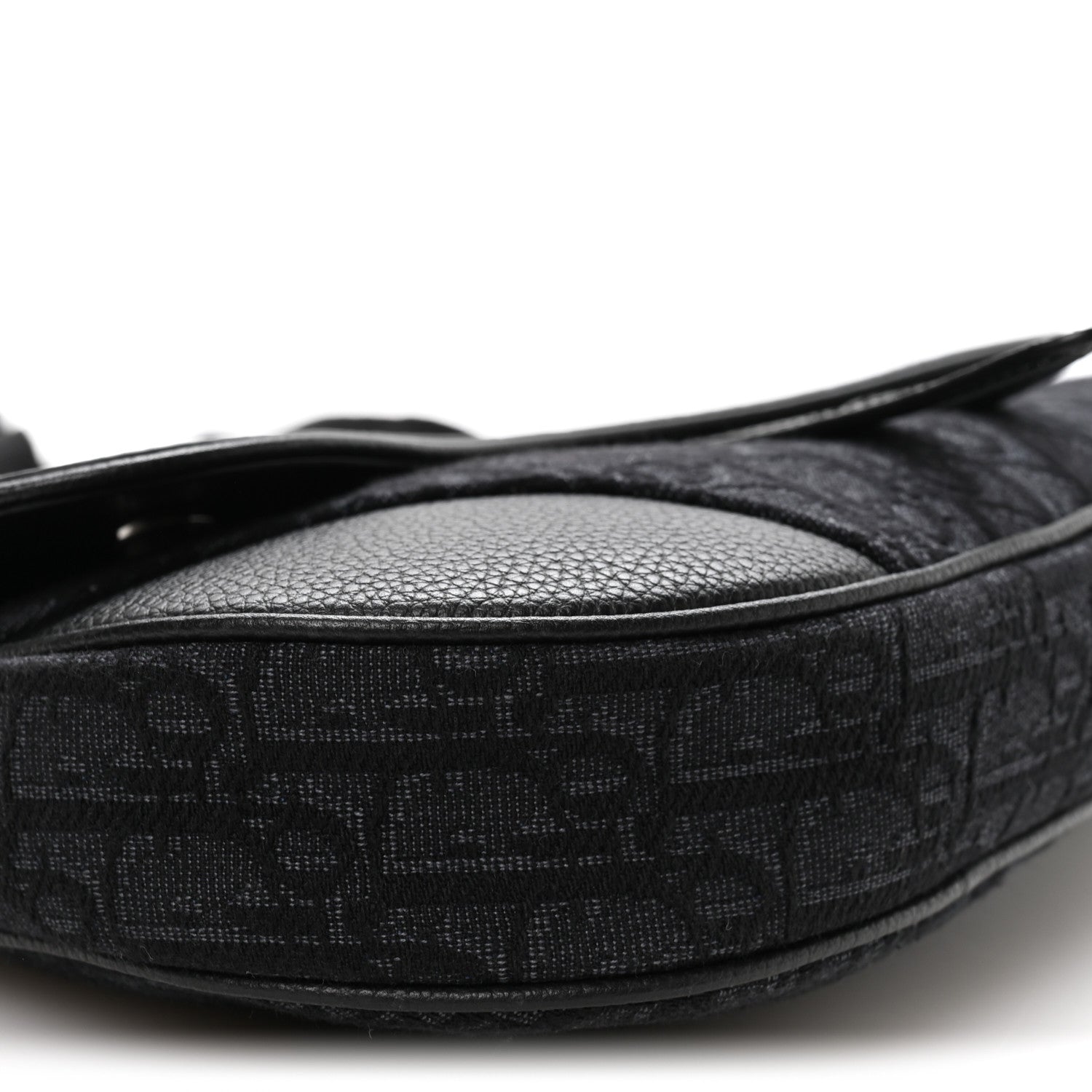 Grained Calfskin Oblique Mens Saddle Bag Black Blue