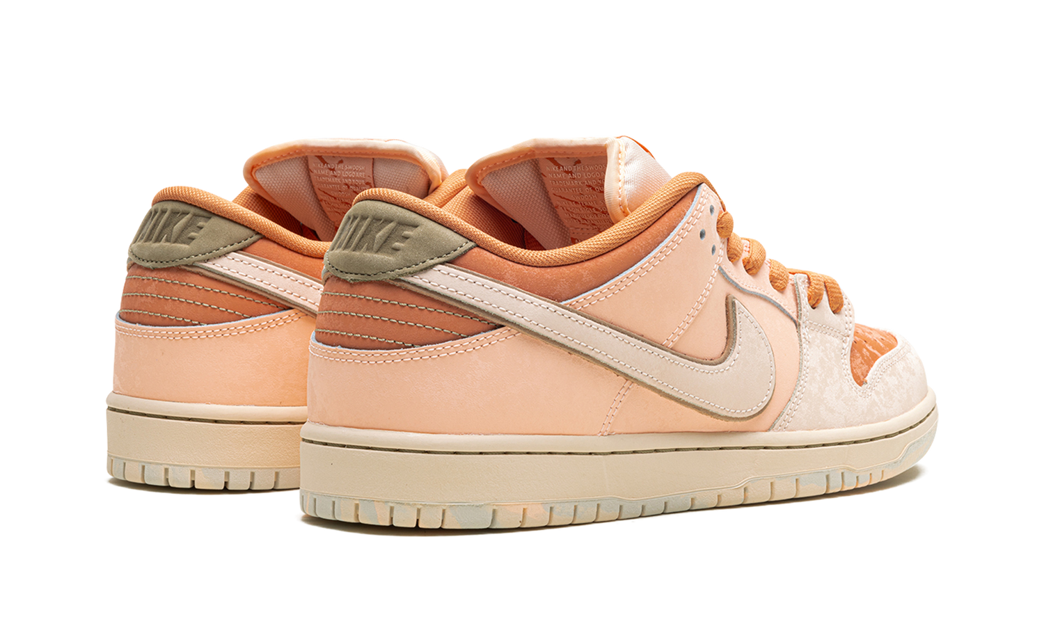 Nike SB Dunk Low Pro PRM "Guava Ice" FV5926 200