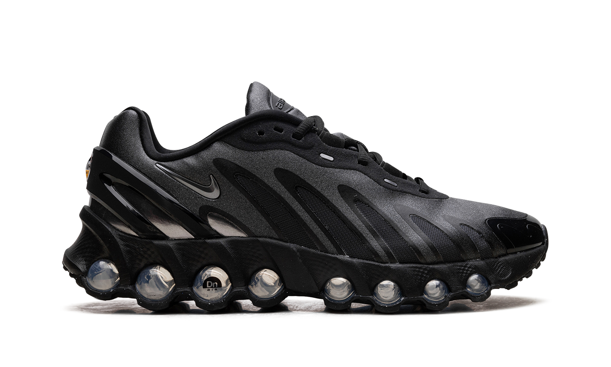 Air Max Dn8 WMNS "Black Metallic Dark Grey" HF5509 002