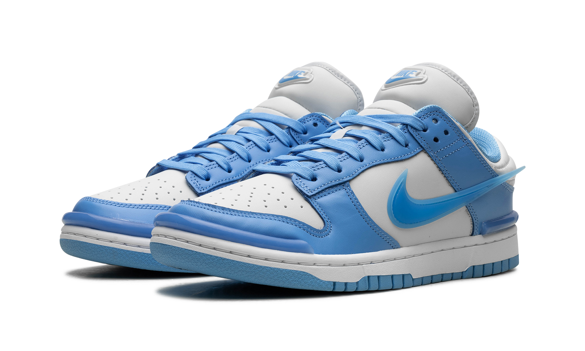 DUNK LO TIST WMNS "University Blue" DZ2794 002