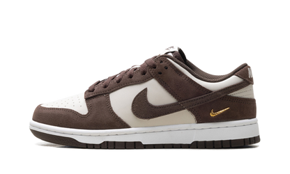 Dunk Low Suede WMNS "Light Orewood Brown / Baroque Brown / White" IO4244 102