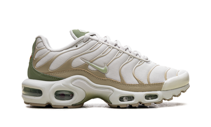 Air Max Plus WMNS "Light Bone / Honeydew / Alligator" DX8954 001