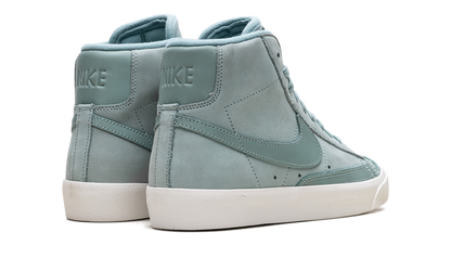 Blazer Mid WMNS "Mineral" DQ7572 300