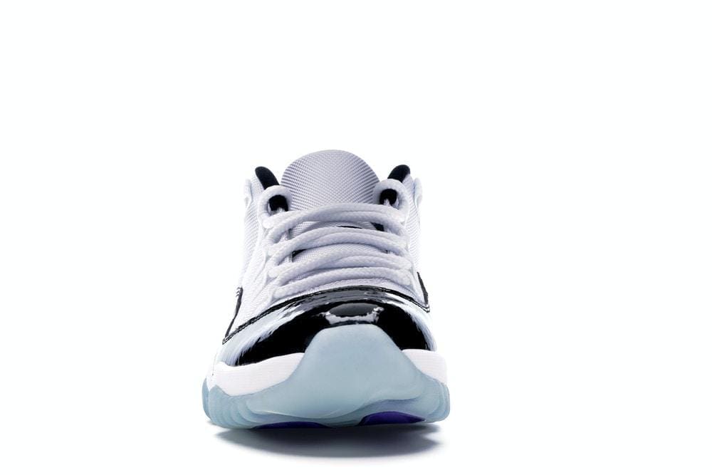 Jordan 11 Retro Low Concord