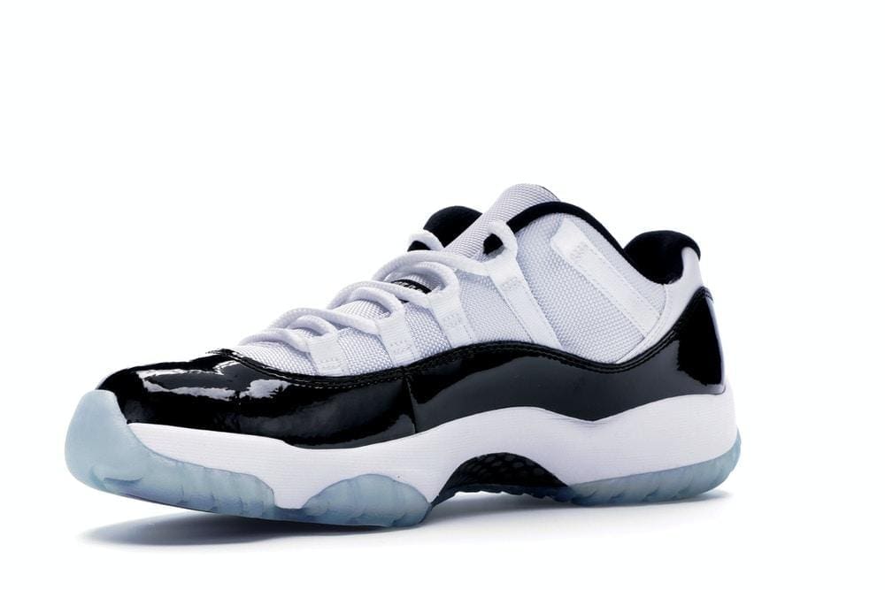 Jordan 11 Retro Low Concord