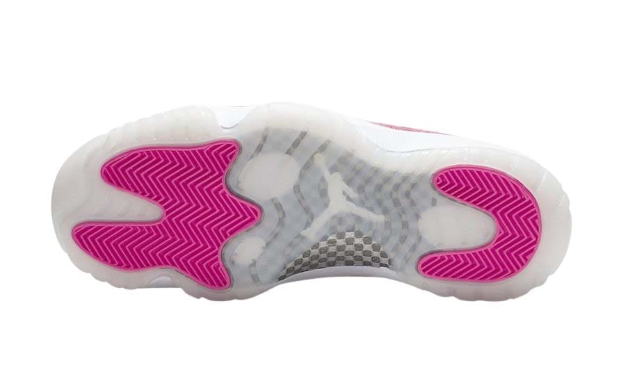 Jordan 11 Retro Low Pink Snakeskin (2019) (W)