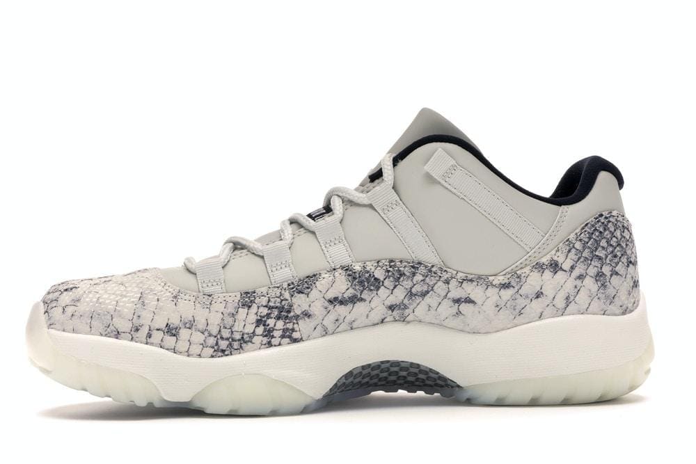 Jordan 11 Retro Low Sanke Light Bone