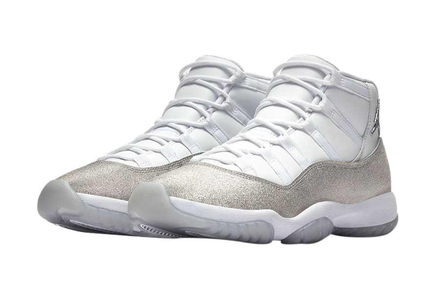 Jordan 11 Retro WMNS Metallic Silver Secondary image